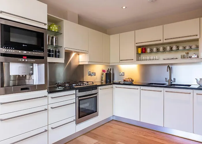 Casa vacanze Luxury 4 Bed In Sheen Falls *