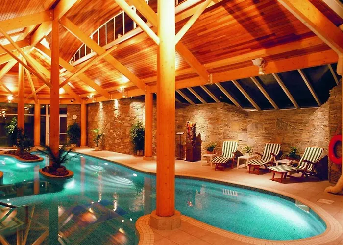 Luxury 4 Bed In Sheen Falls